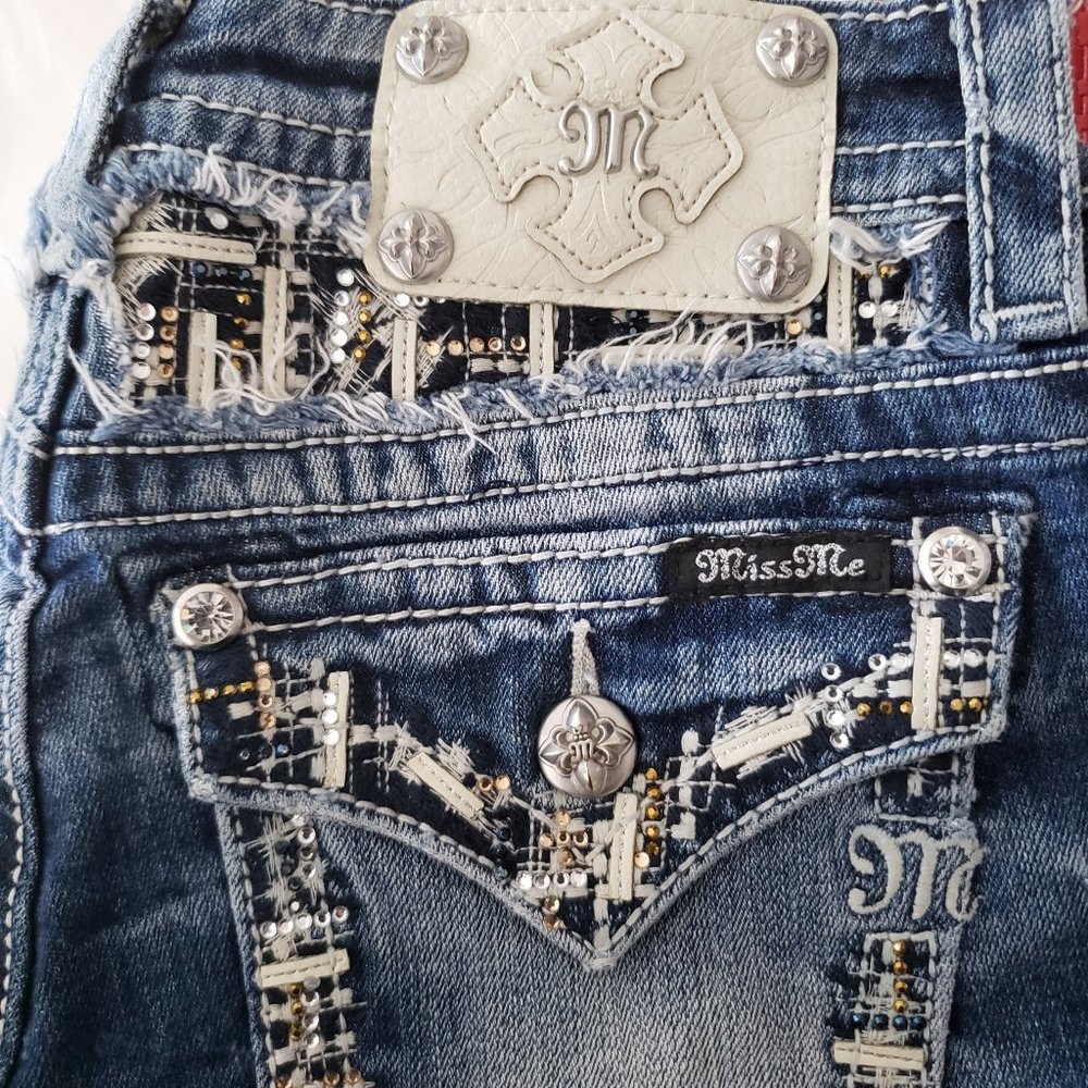 Miss Me Boot Cut Jeans Size 27